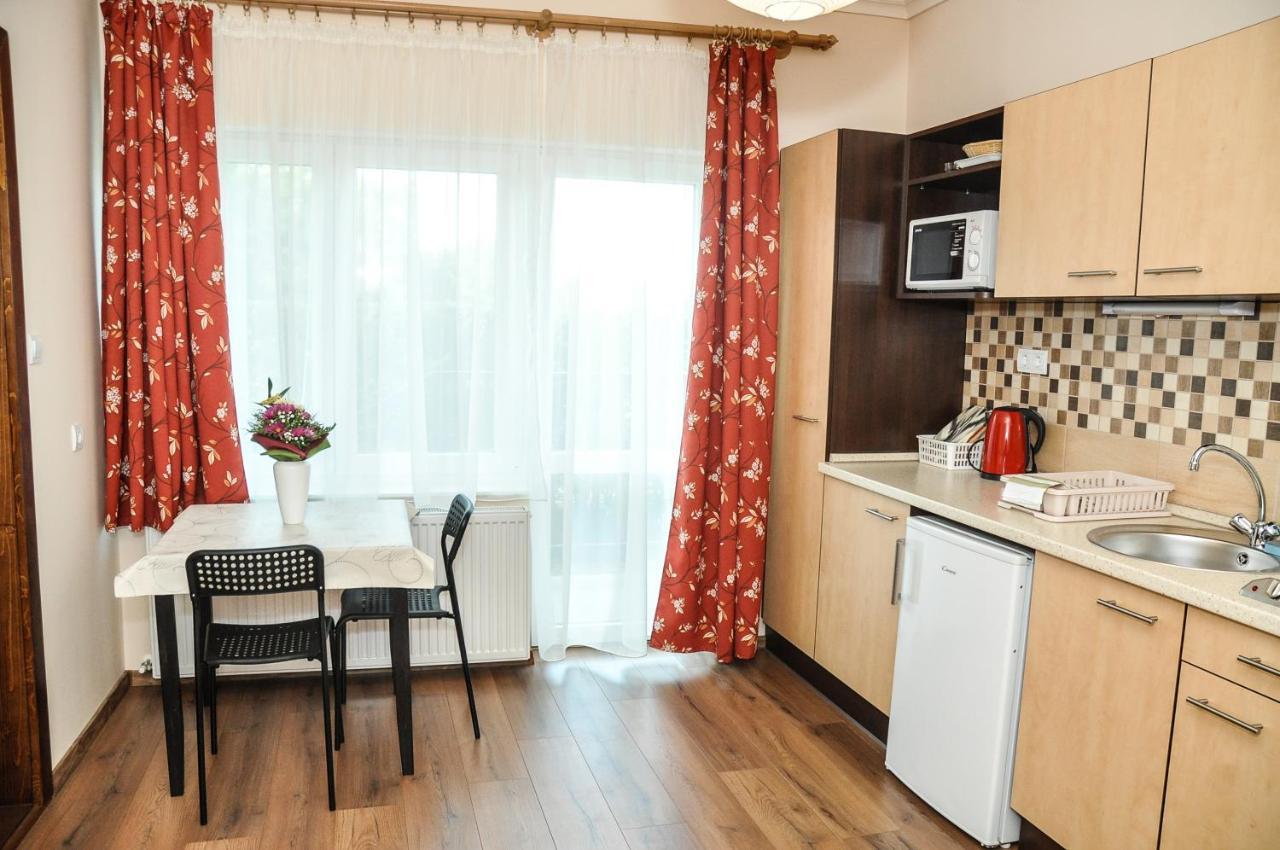 Magyar Apartman Iii. Appartement Hajdúszoboszló Buitenkant foto